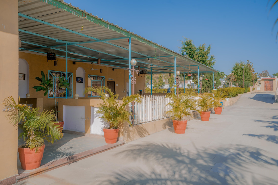 Hari Priya Resort Udaipur,Rajasthan>>Udaipur,3 star