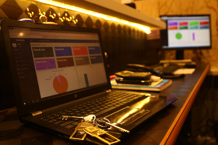 Hotel Jeelan Palace,Near Umaid Bhawan Palace,3 star