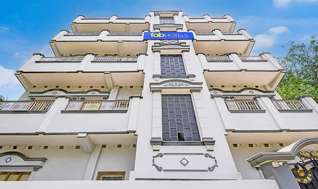 fabhotel rb palace