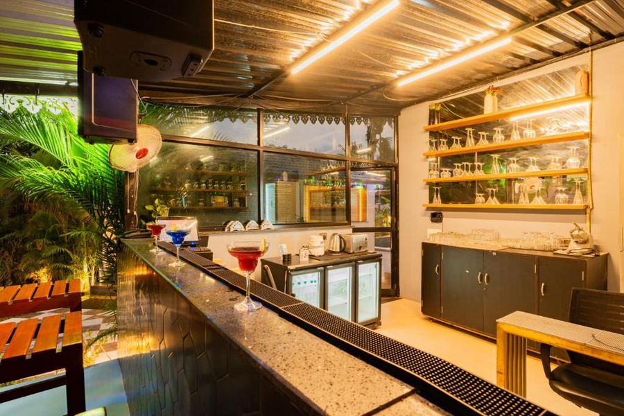 alaya stay gracias bleu retreat with sea views and restro close to ashvem beach