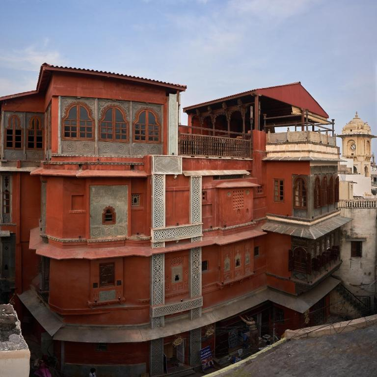 Kaladwas Lal Haveli,,3 star