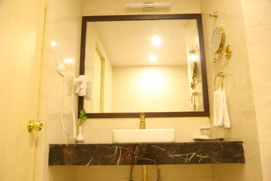 royal fort hotel
