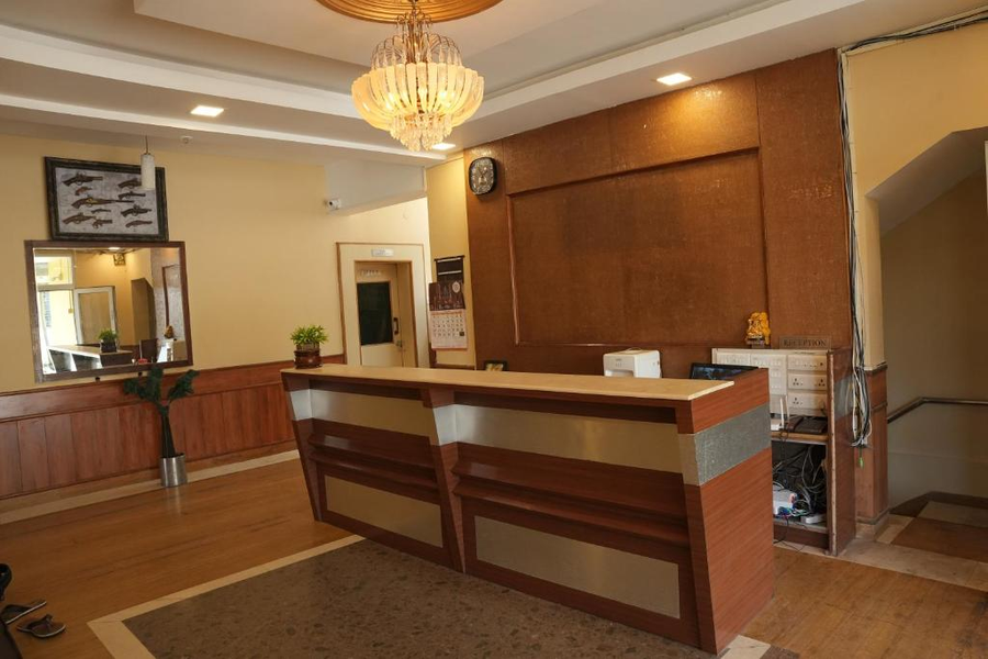 Hotel Gala Estancia,,3 star