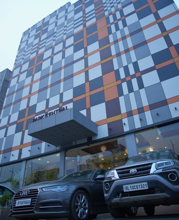 Park Central Jaipur City Center,Amer Road,3 star