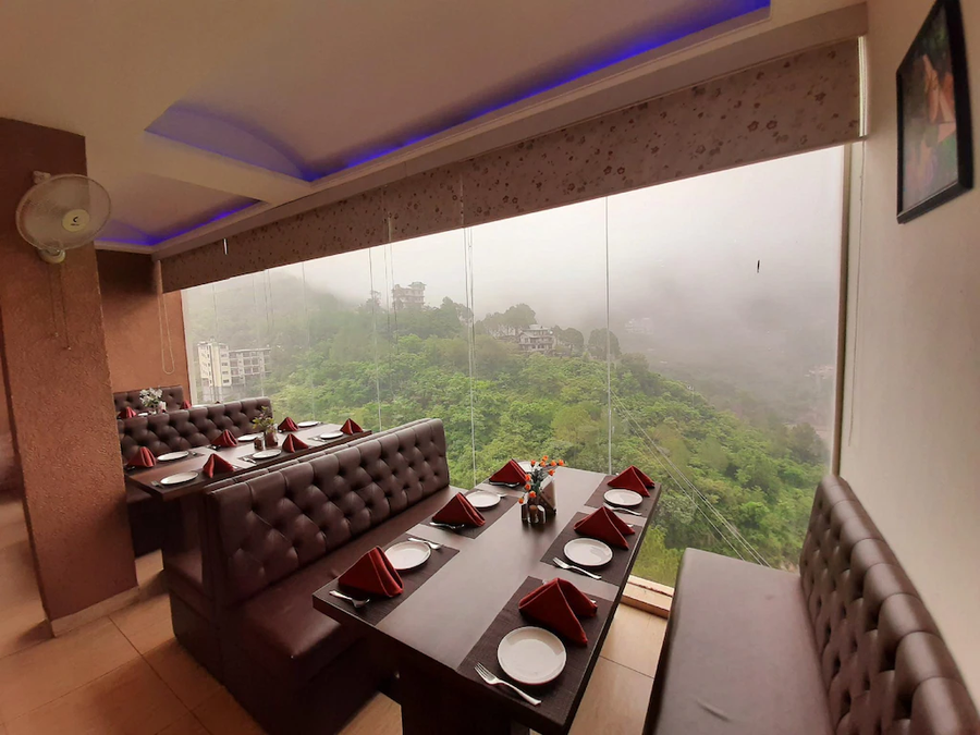 kasauli continental resort