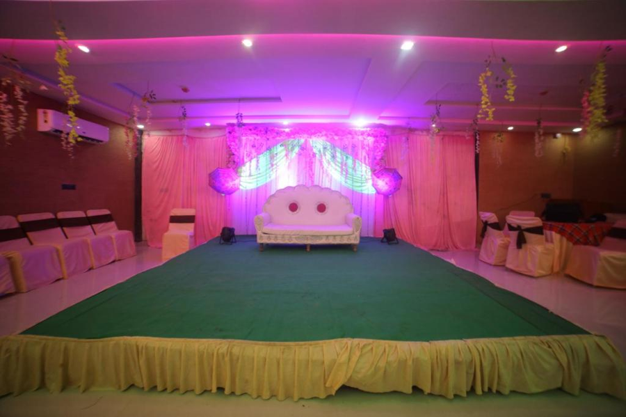 hotel dev vilas