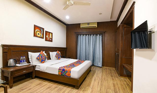 fabhotel siris 18