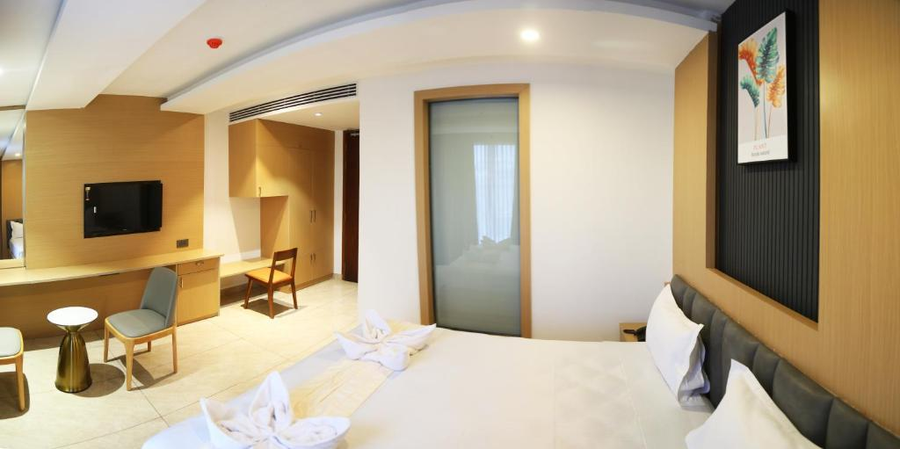 roots luxury suits and banquets