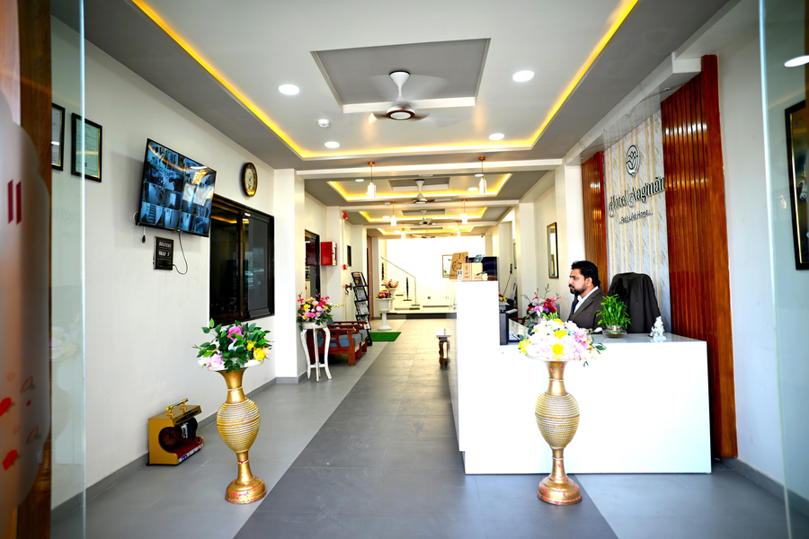 Hotel Aagman,,3 star