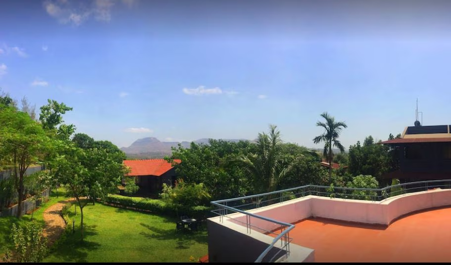 Yash Resort,,3 star