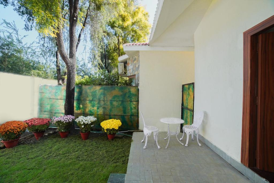 Country Inn Tarika Riverside Resort,,4 star