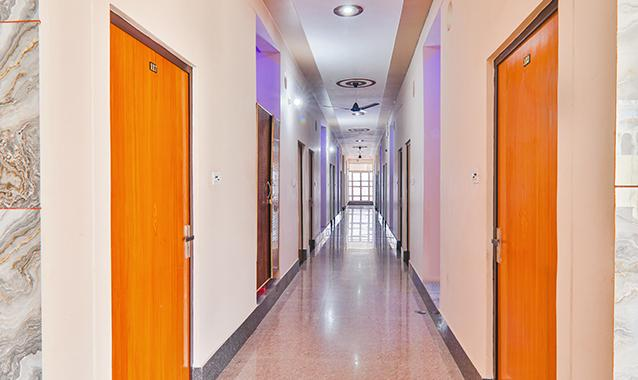 fabhotel shree venkatesh nileyam