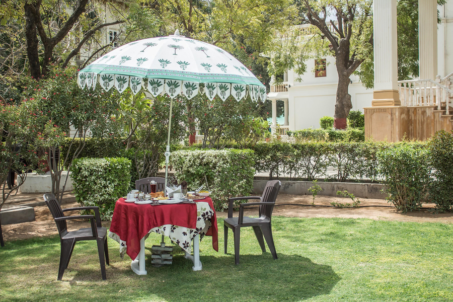 balaram palace resort