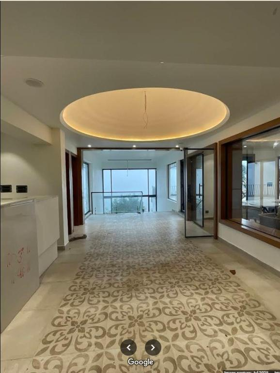 Lawrence Tungsten Resort,,3 star