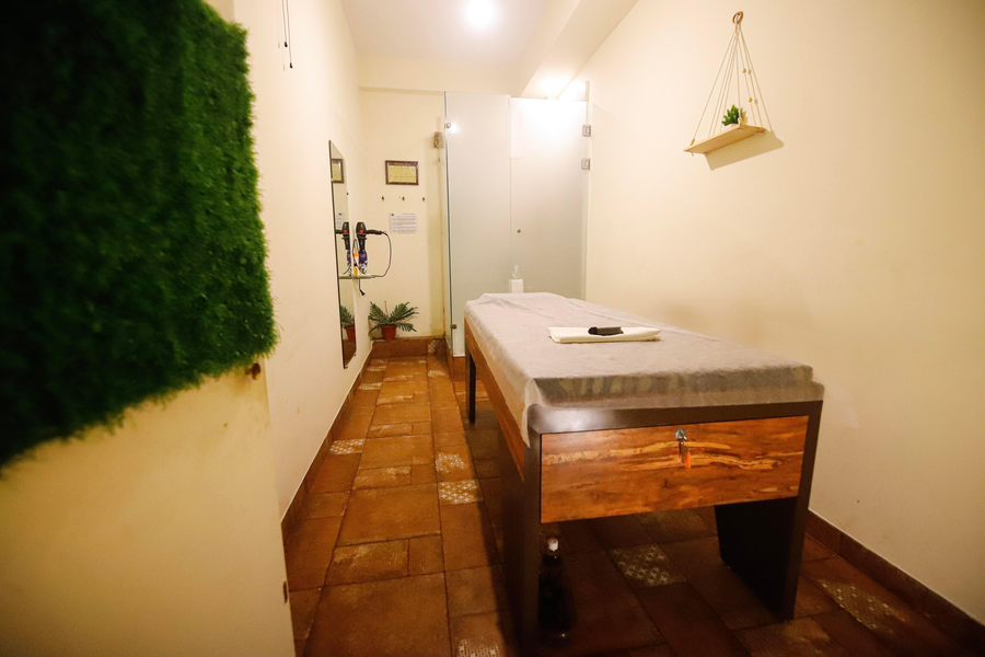 Hotel Superstay,Madhav Nagar,3 star