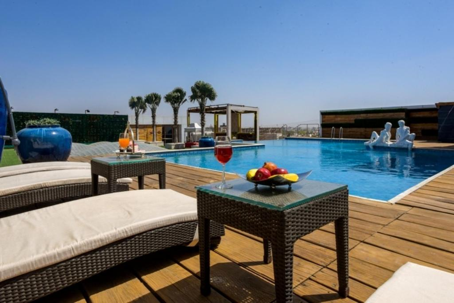 shakun hotels and resorts