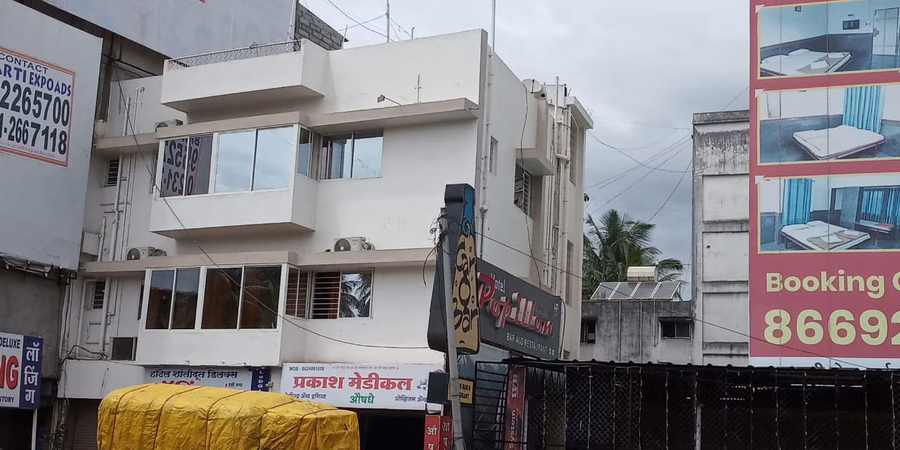 Hotel Popillon, Kolhapur,Kadamwadi,3 star