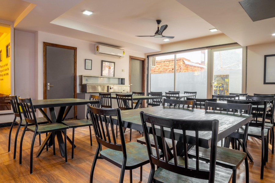 Housr Sector 43 Gurgaon Near Global Foyer Mall,Sector 43,3 star