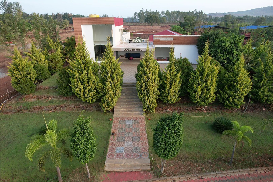 golden hill resort