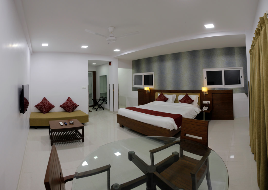 hotel raviraj