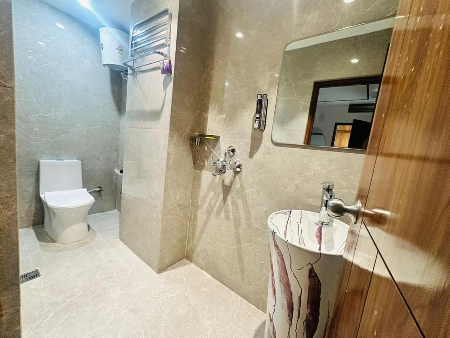 Jay Siyaram Palace,,2 star