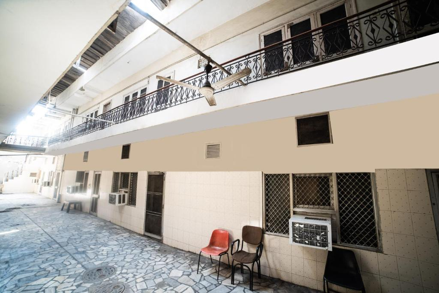 Hotel Raj Guest House,,3 star