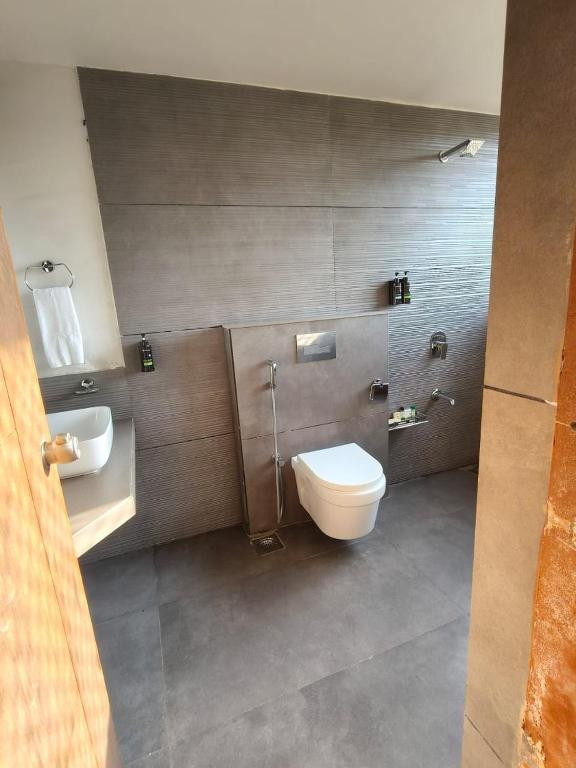 Daksh The Nirvana Retreat,,4 star