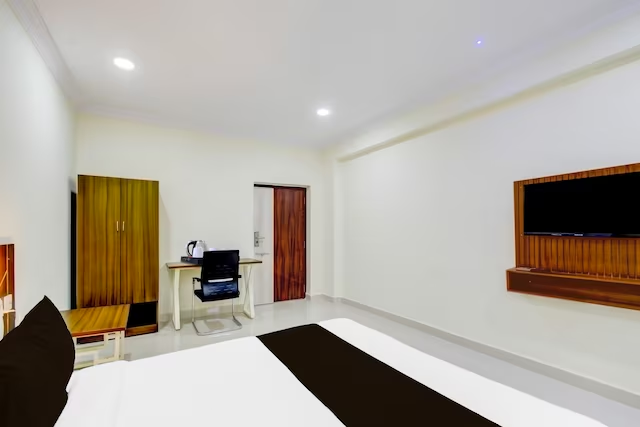 Super Townhouse Cherlapally Railway Station Hyderabad,,3 star