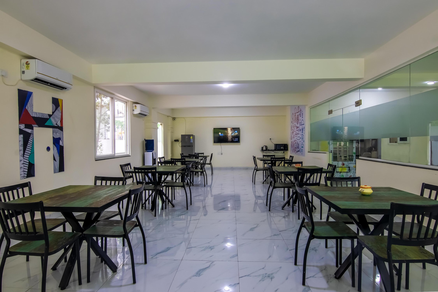 housr 50 luxury rooms kondapur near cyber tower