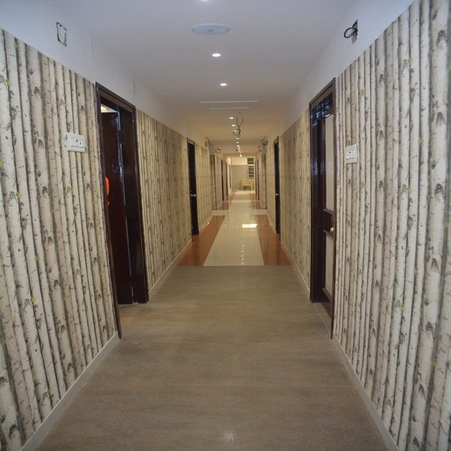 Lotus Rooms,,2 star