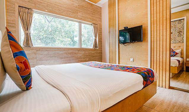 hotel neelkamal