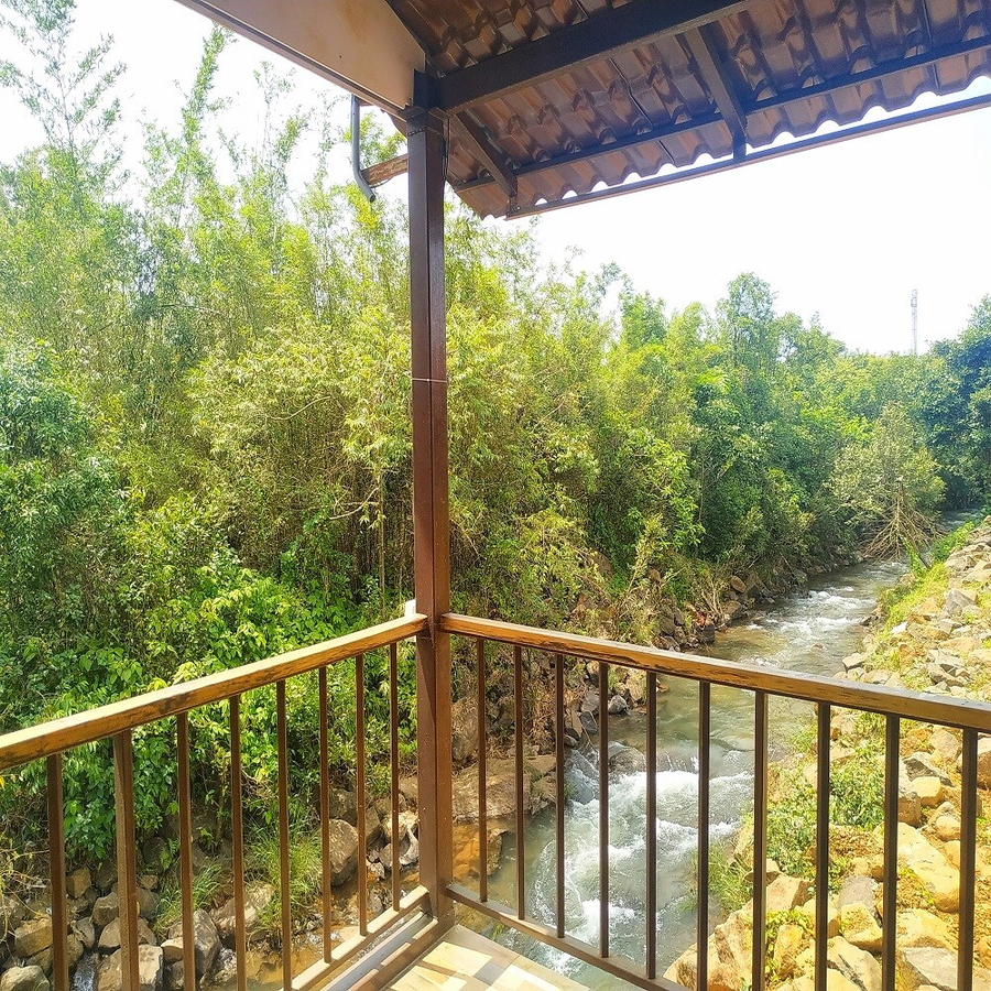 Club Mahindra Ambaghat,,5 star