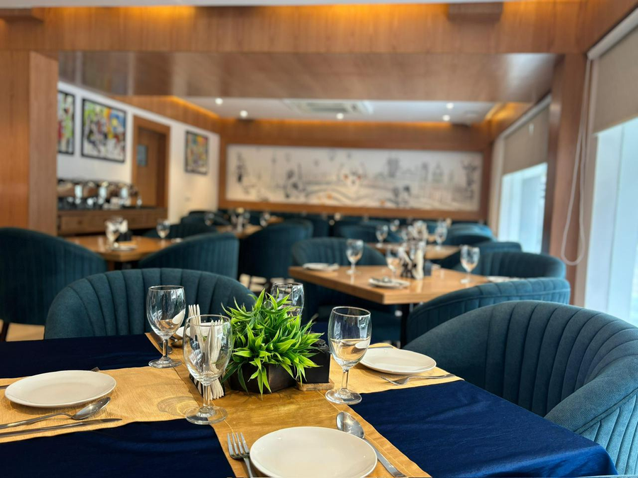 Hotel Metro Prime,Tangra,3 star