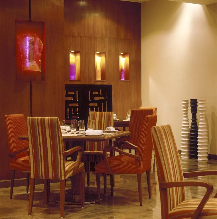 The Lalit Mumbai,Airport Zone,5 star
