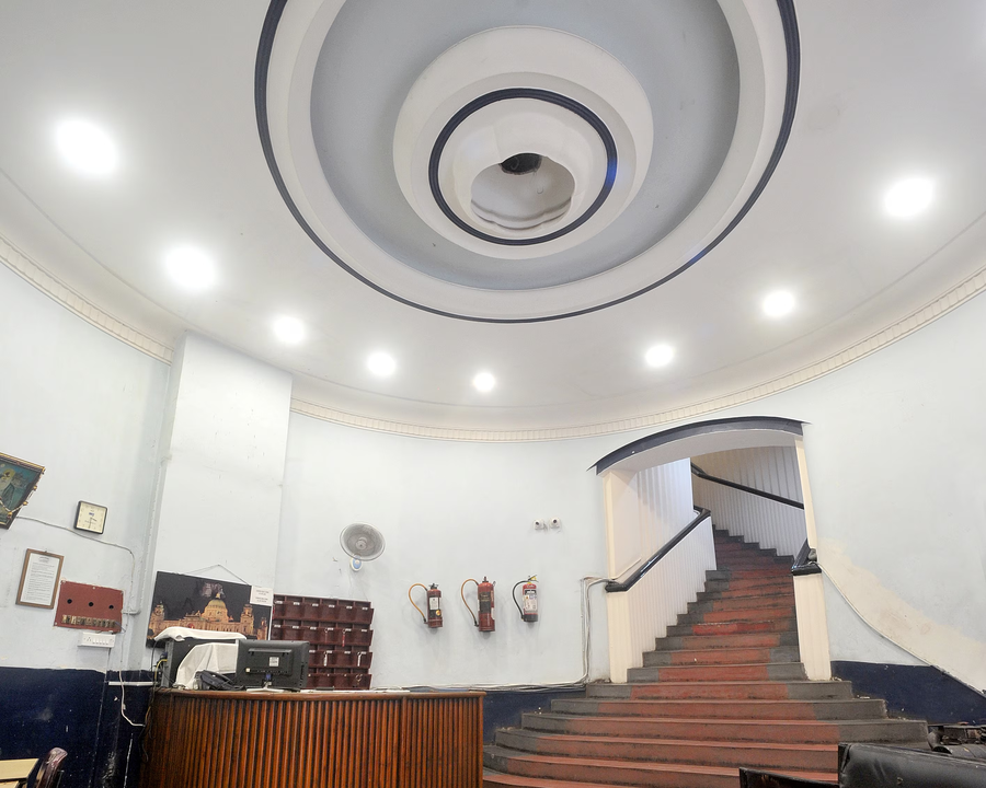 Hotel Raunak,,2 star