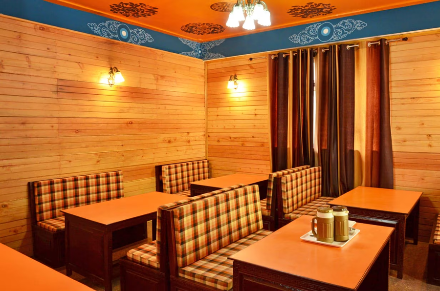 Himalayan Chariot,Gurudongmar Road,3 star