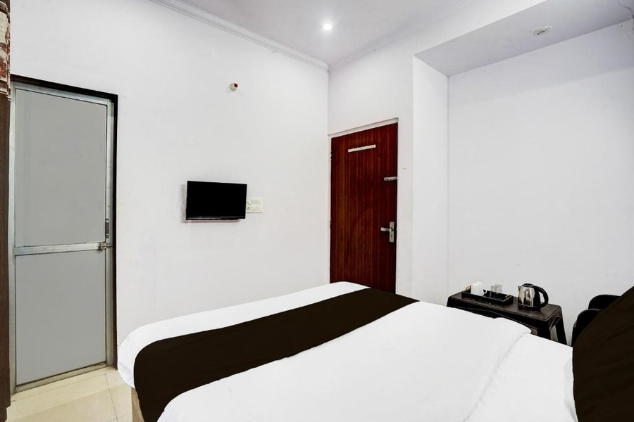 Super Hotel O Jagatpura Near Jtm Mall Formerly Royan Inn,,3 star
