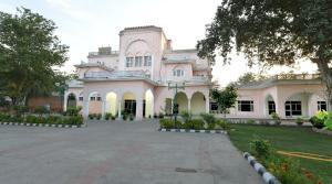 Baya Tourist Resort,,3 star
