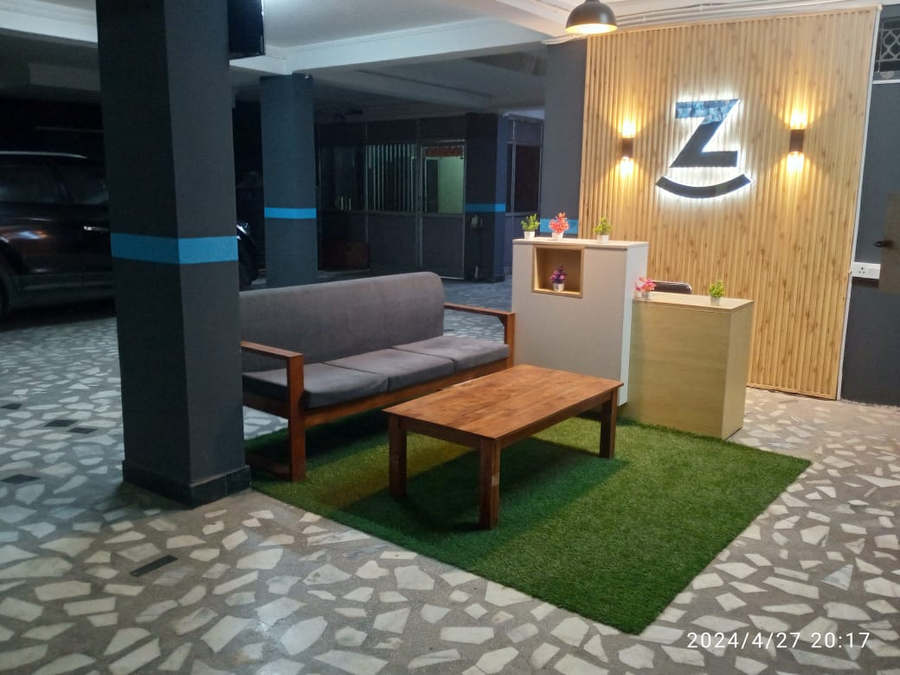 Z Express Cherry,Malviya Nagar,3 star