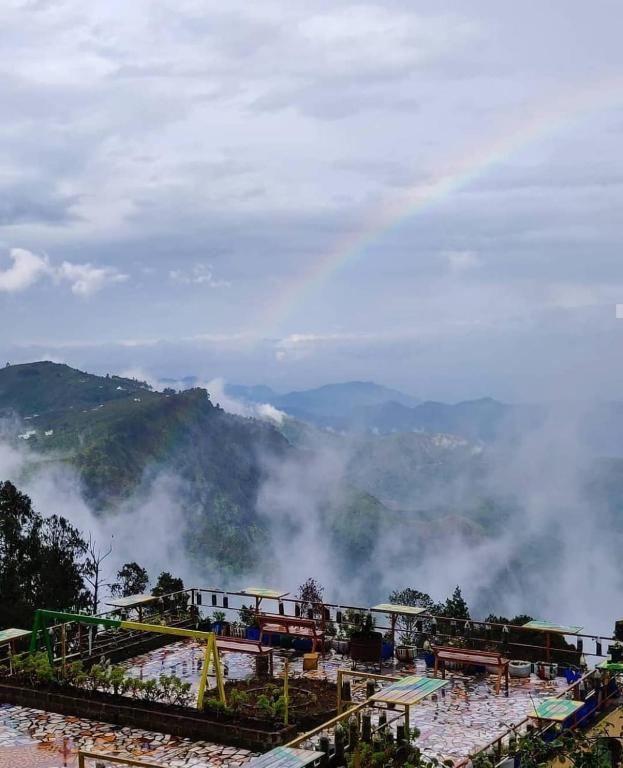 The Kodai Heaven,,3 star
