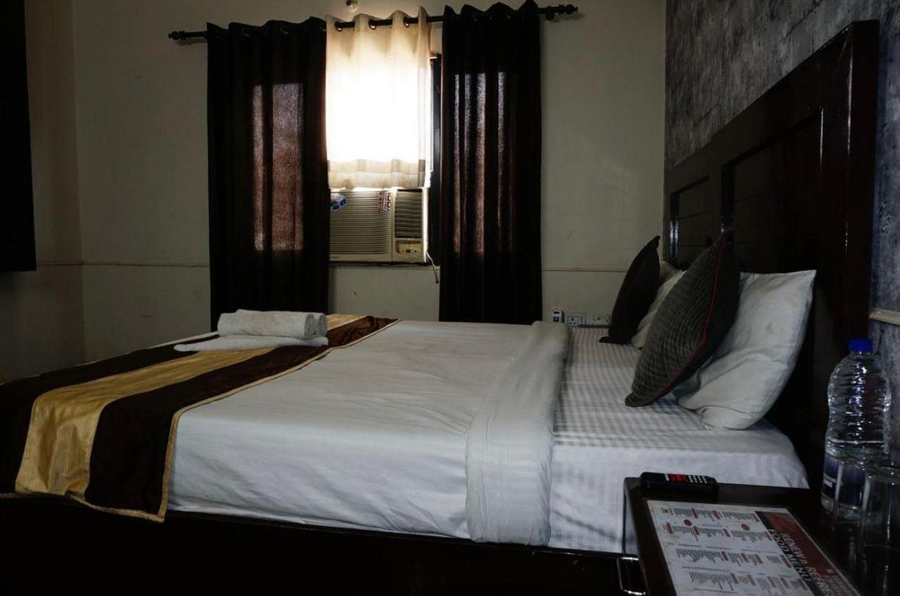 clay inn hotel dhunela sohna
