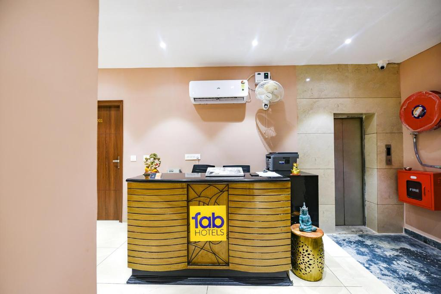 fabhotel supreme suites