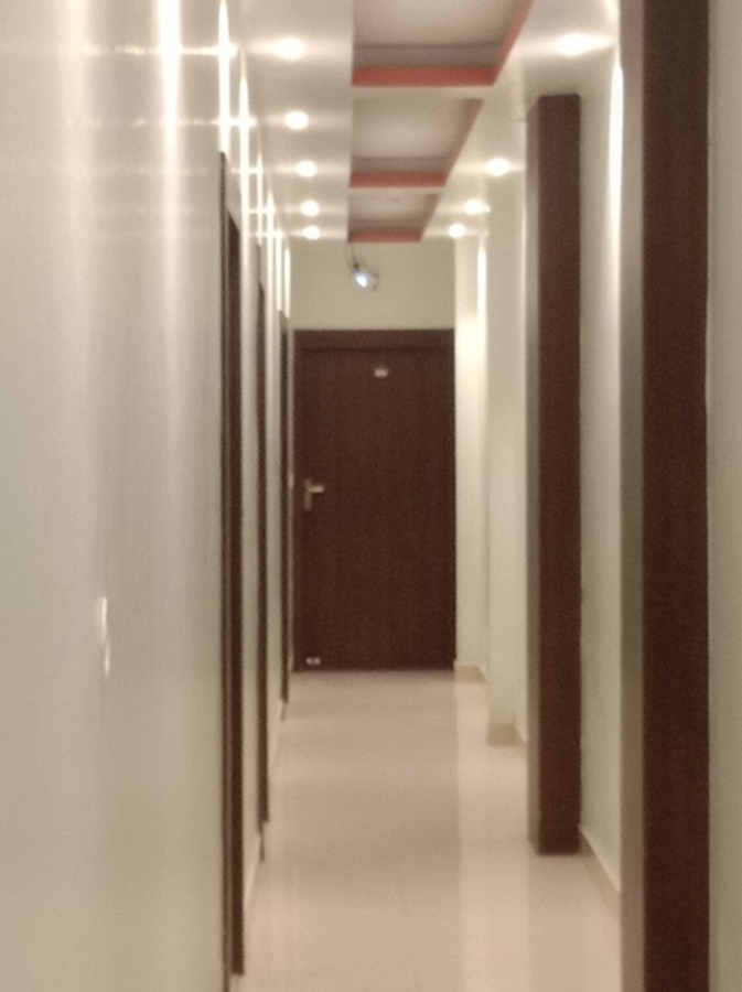 Hotel Grill Inn,India>>Lucknow,3 star