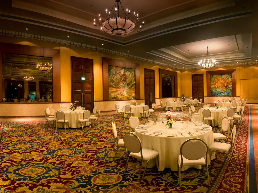 the lalit mumbai