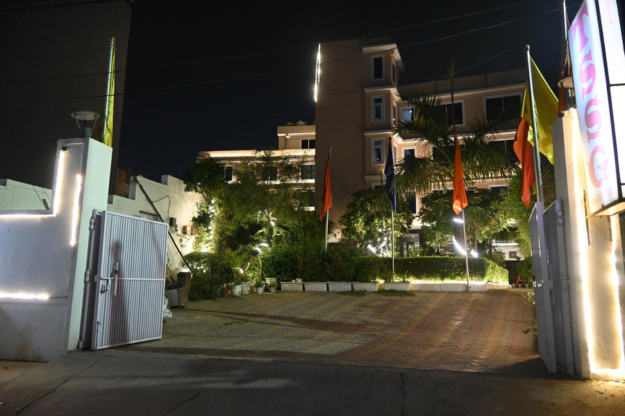v hotel tssg igi airport delhi
