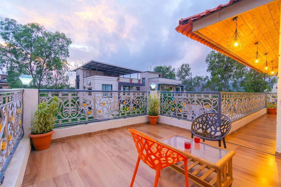 sun set villa