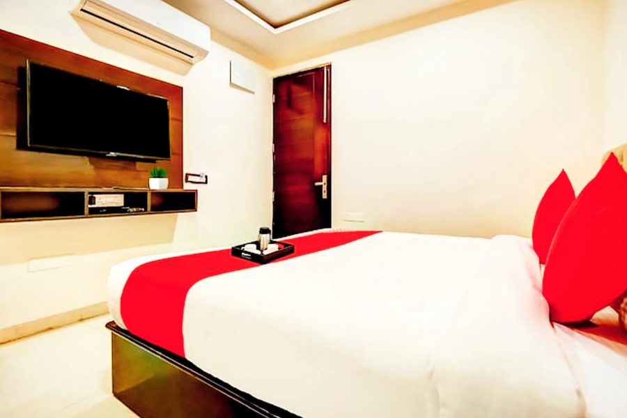 lycoris hotel