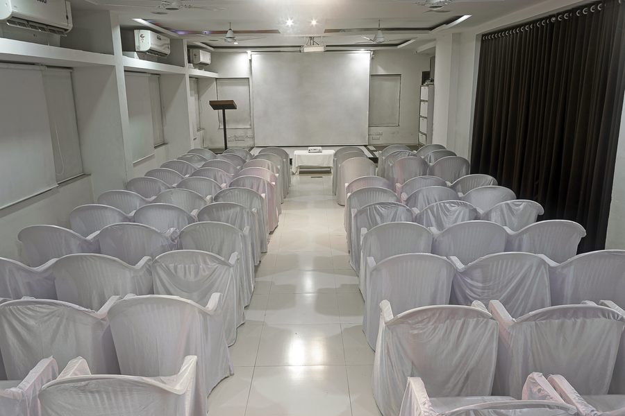 Hotel  Kbs Grand,Kopargaon>>Ahmednagar,4 star