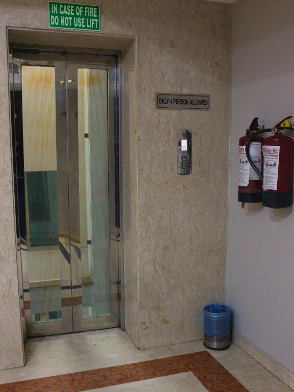 hotel cymbal sector 31 gurgaon