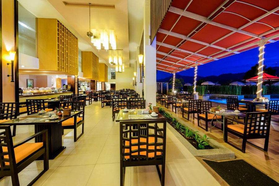 Peach Blossom Resort,Near Dino Park Mini Golf,4 star